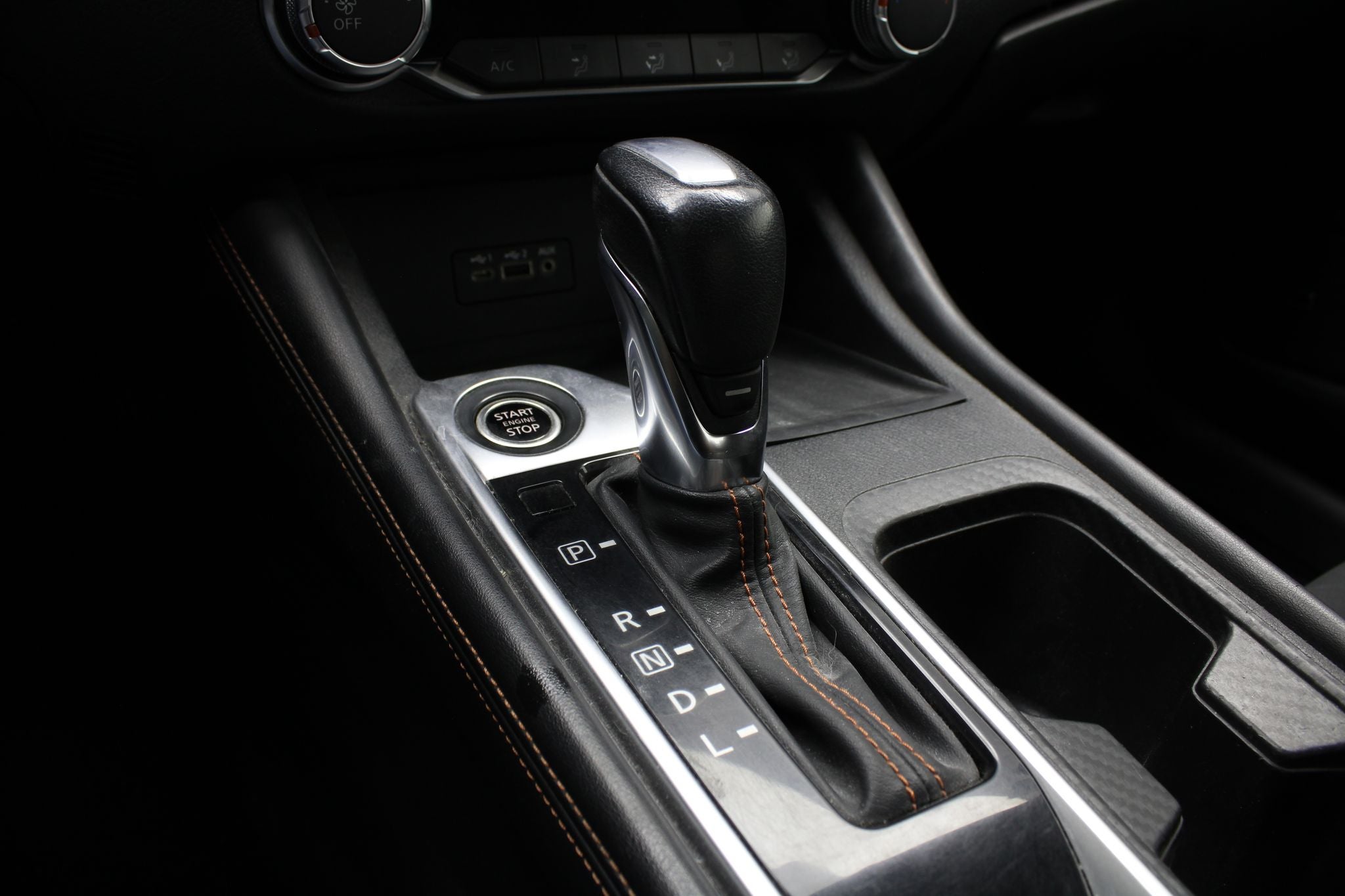 2023 Nissan Sentra 2.0 SR At