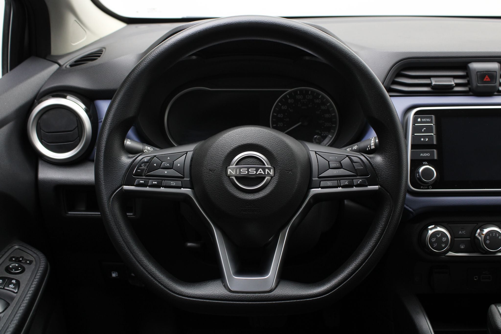 2023 Nissan Versa 1.6 Advance At