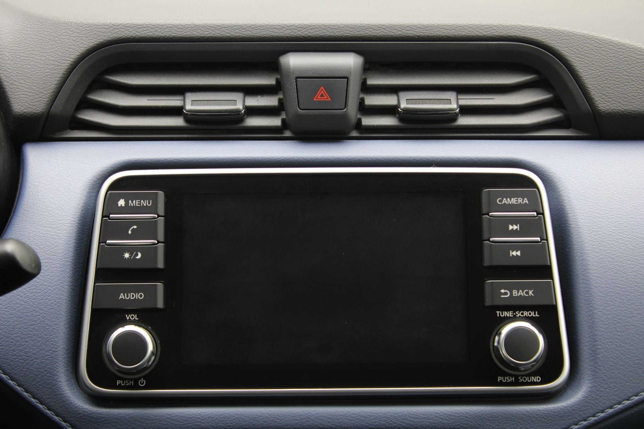 2024 Nissan Versa 1.6 Advance At