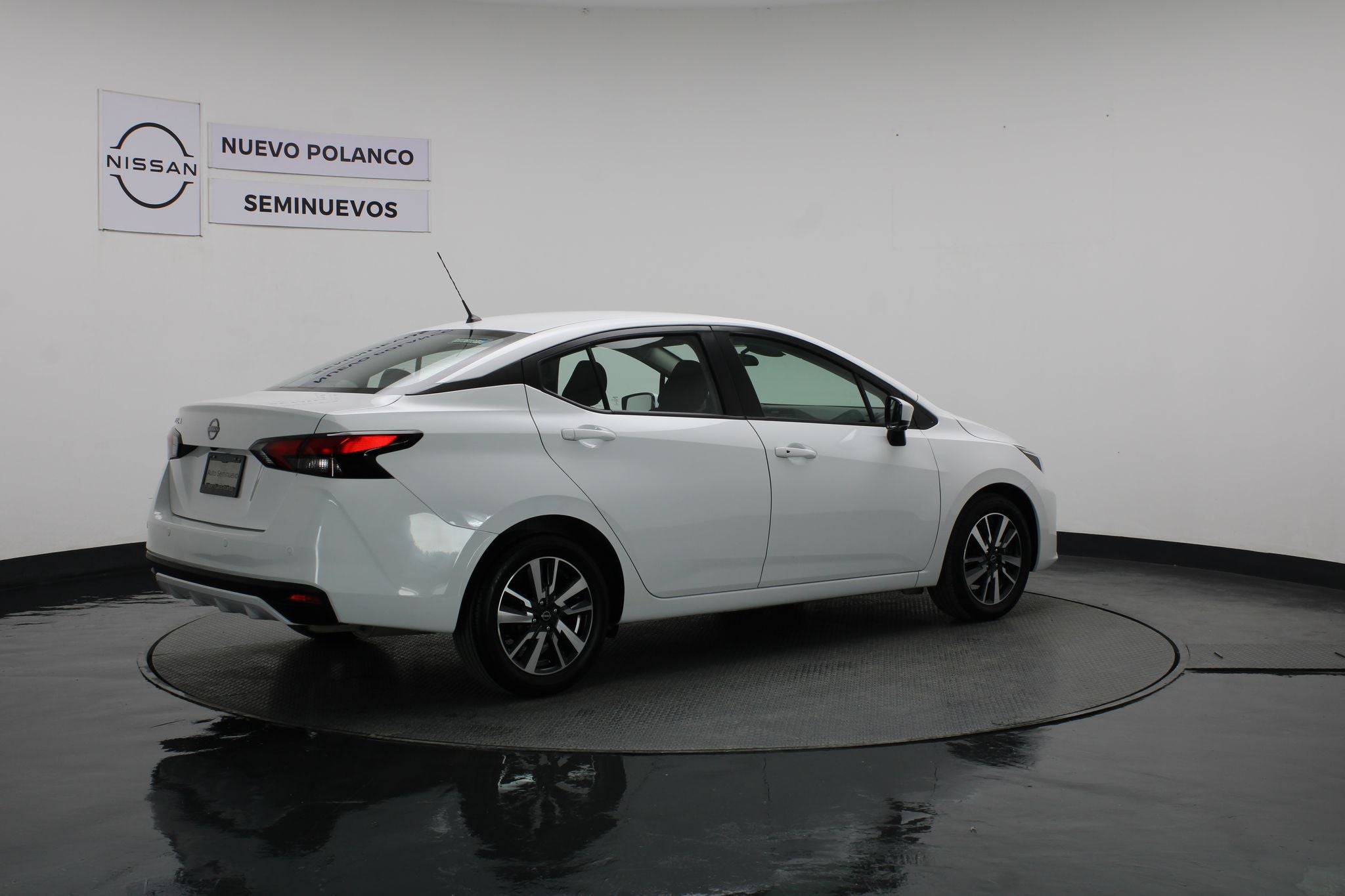 2024 Nissan Versa 1.6 Advance At