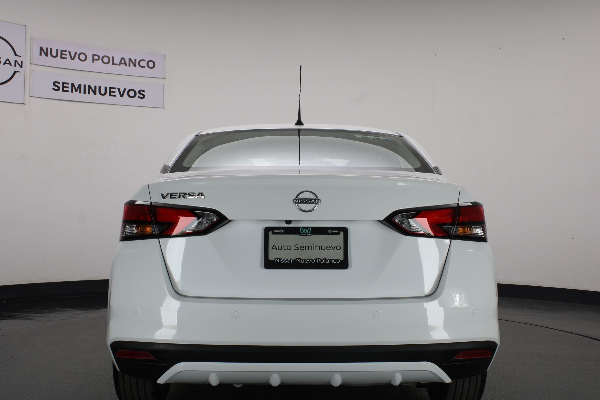 2024 Nissan Versa 1.6 Advance At