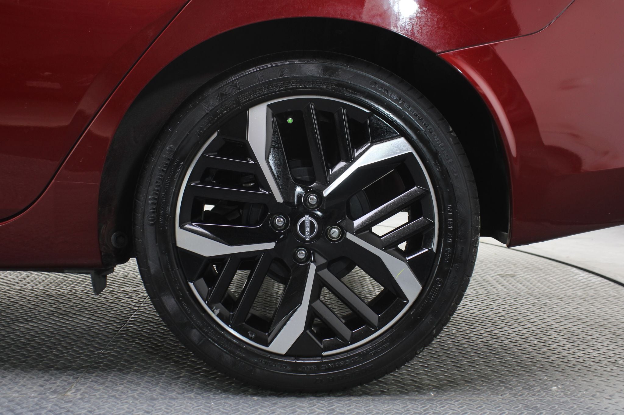 2025 Nissan Versa 1.6 SR At