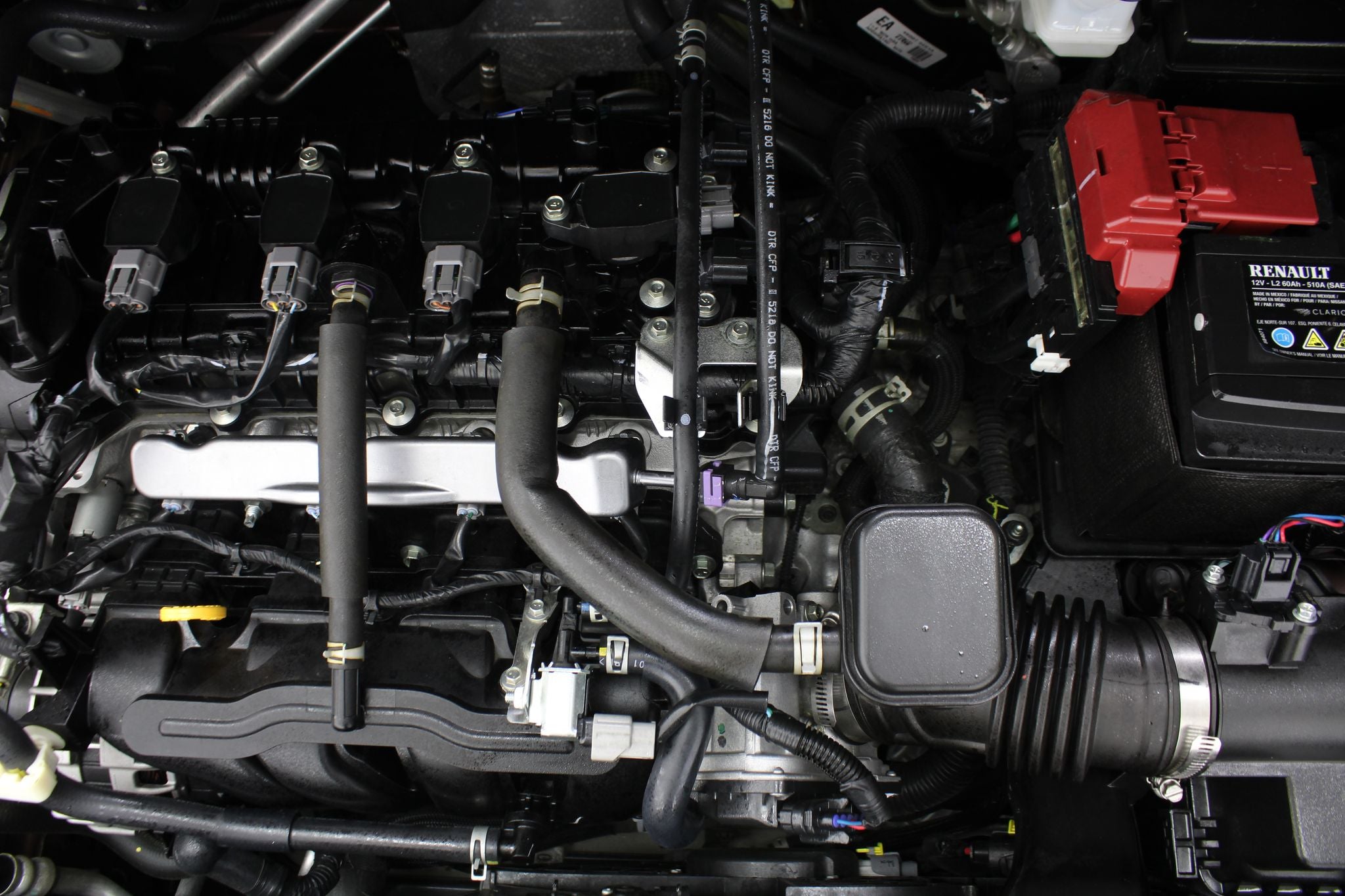 2025 Nissan Versa 1.6 SR At