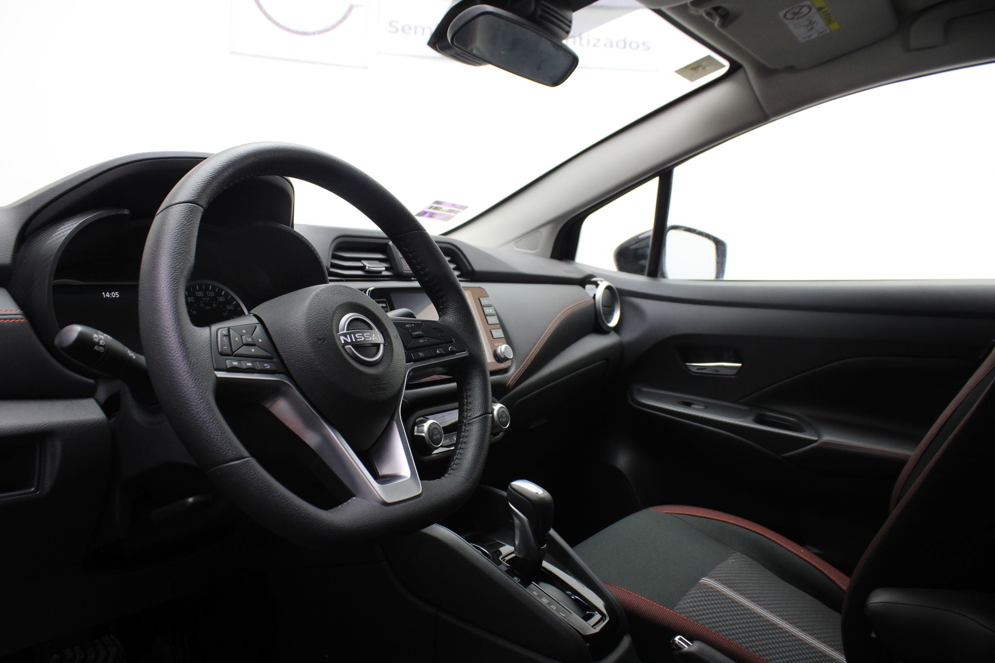 2025 Nissan Versa 1.6 SR At