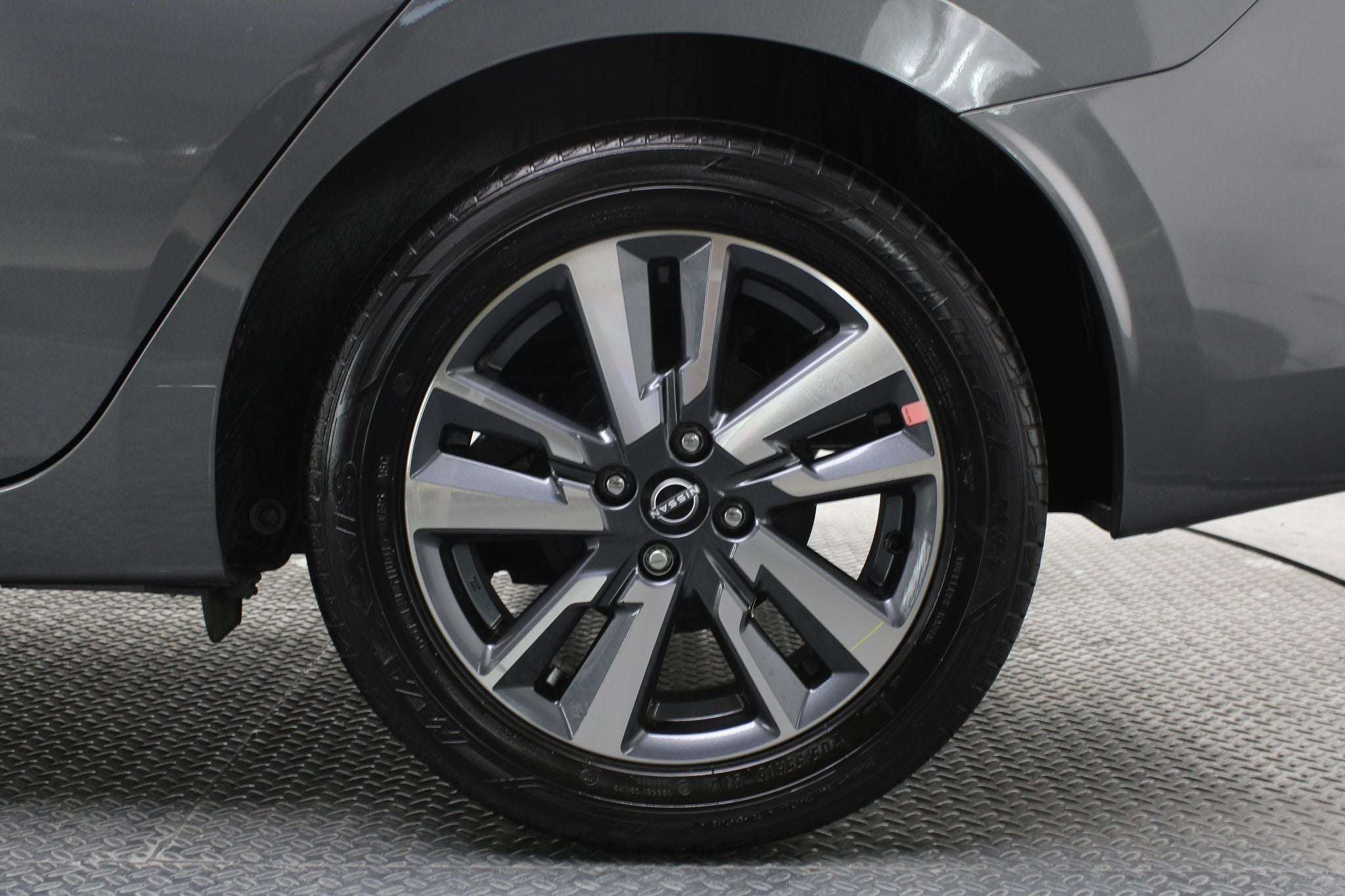 2025 Nissan Versa 1.6 Advance Mt