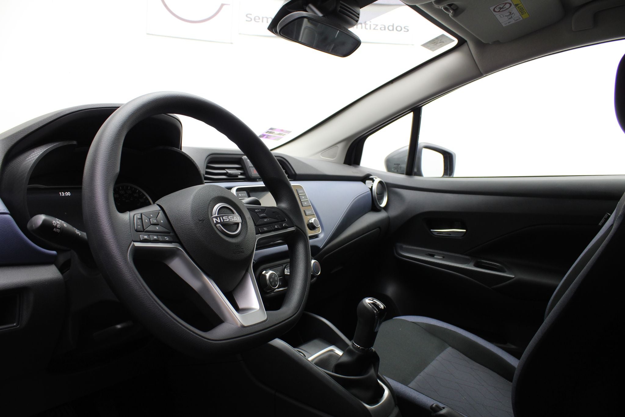 2025 Nissan Versa 1.6 Advance Mt