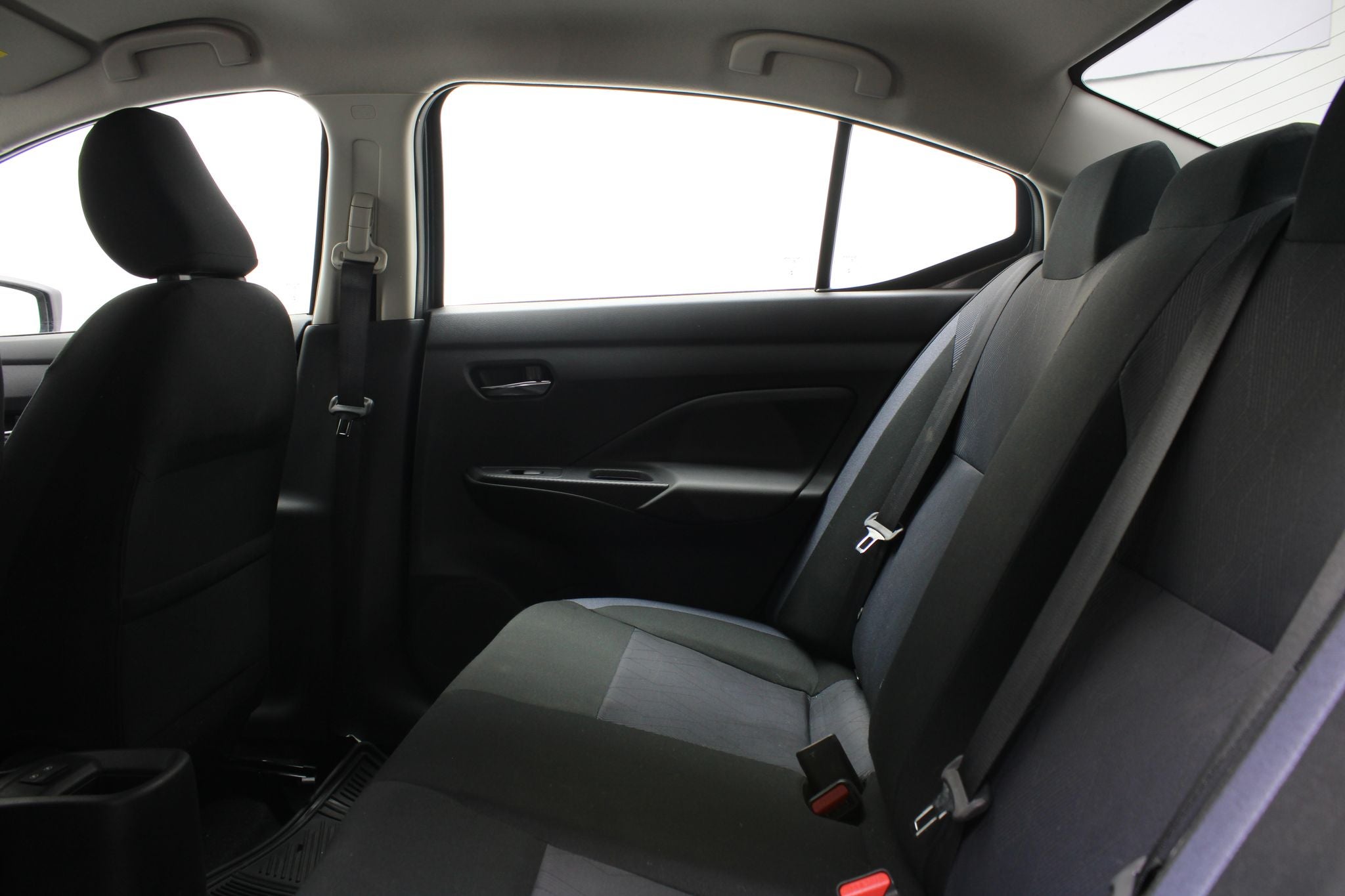 2025 Nissan Versa 1.6 Advance Mt