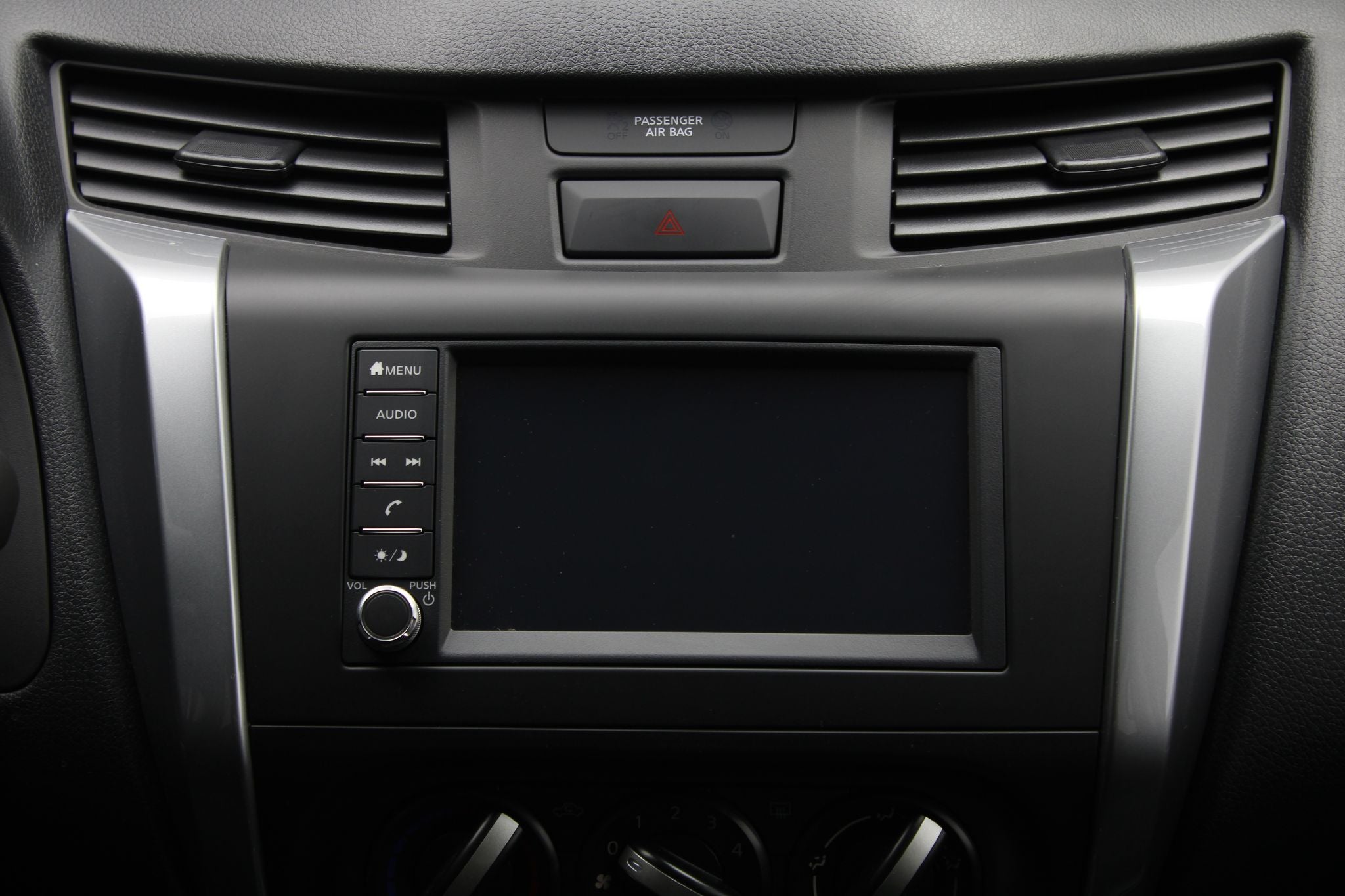 2025 Nissan Frontier 2.5 Doble Cabina LE 4x2 Mt