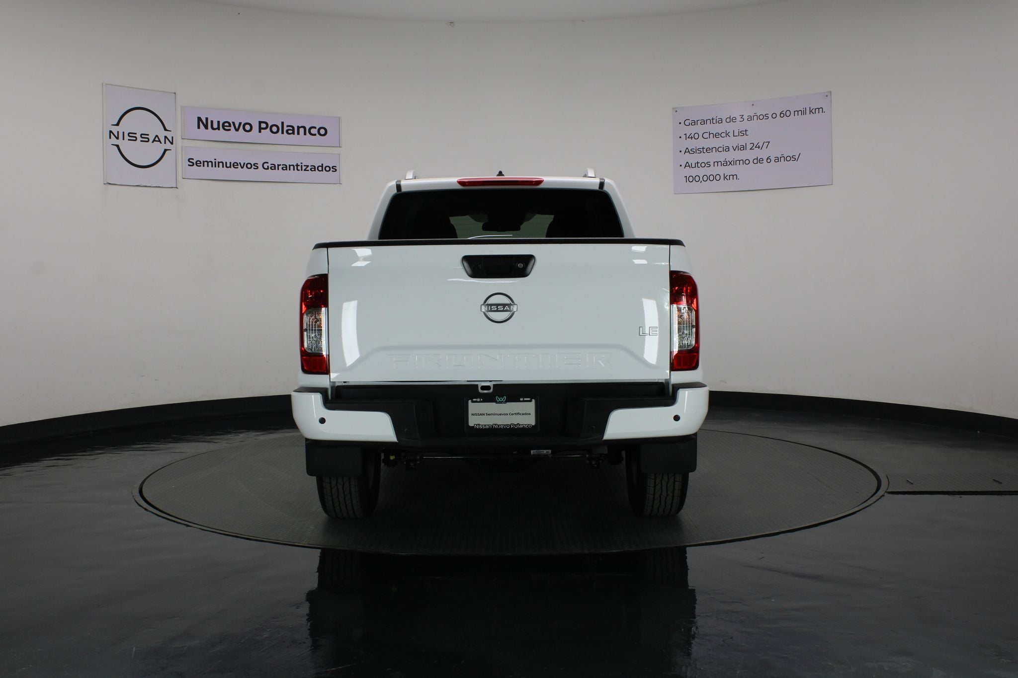2025 Nissan Frontier 2.5 Doble Cabina LE 4x2 Mt