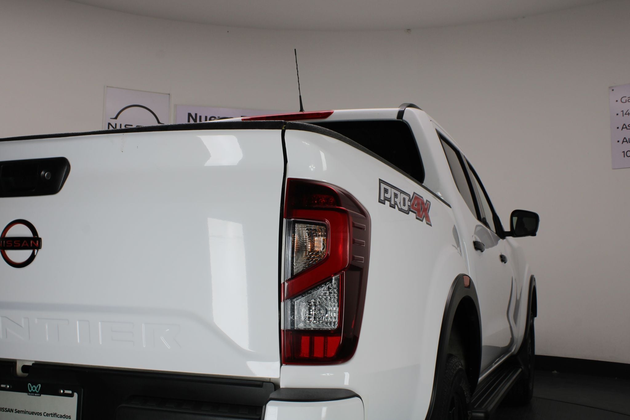 2023 Nissan Frontier 2.5 Pro-4x 4x4 At