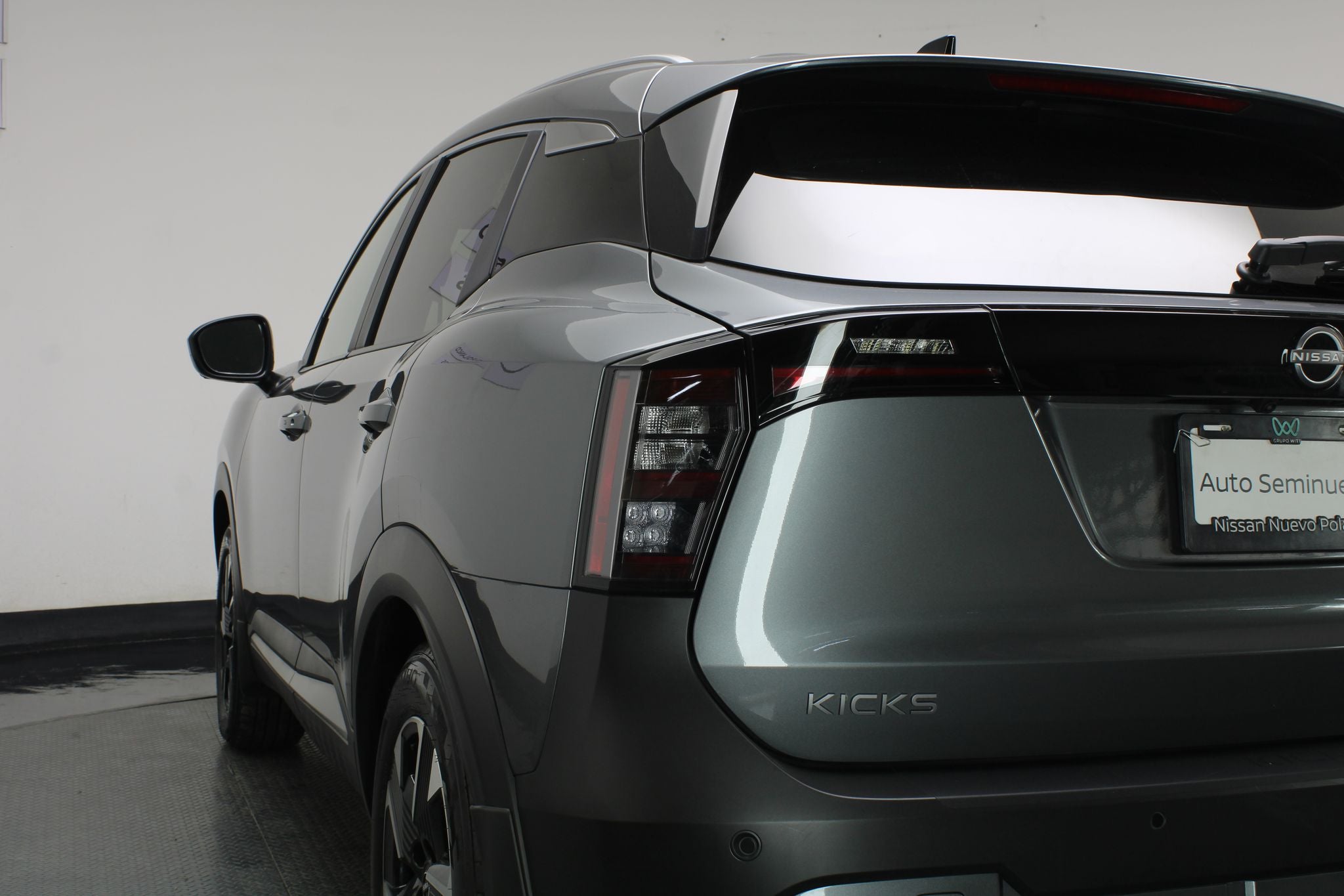 2026 Nissan Kicks 2.0 Advance At
