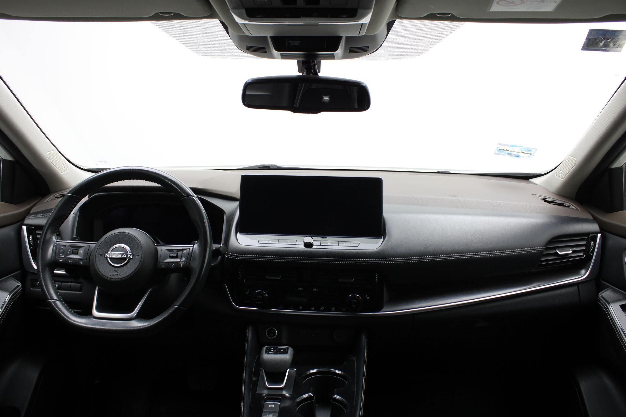 2023 Nissan X-Trail 2.5 Platinum 3 Filas At