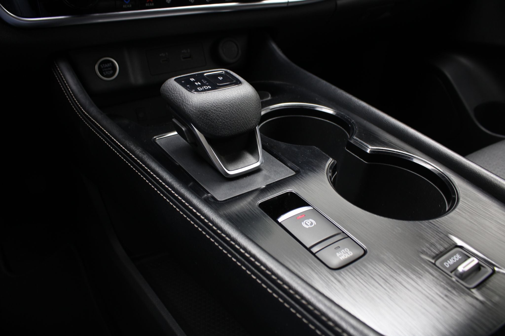 2023 Nissan X-Trail 2.5 Platinum 3 Filas At