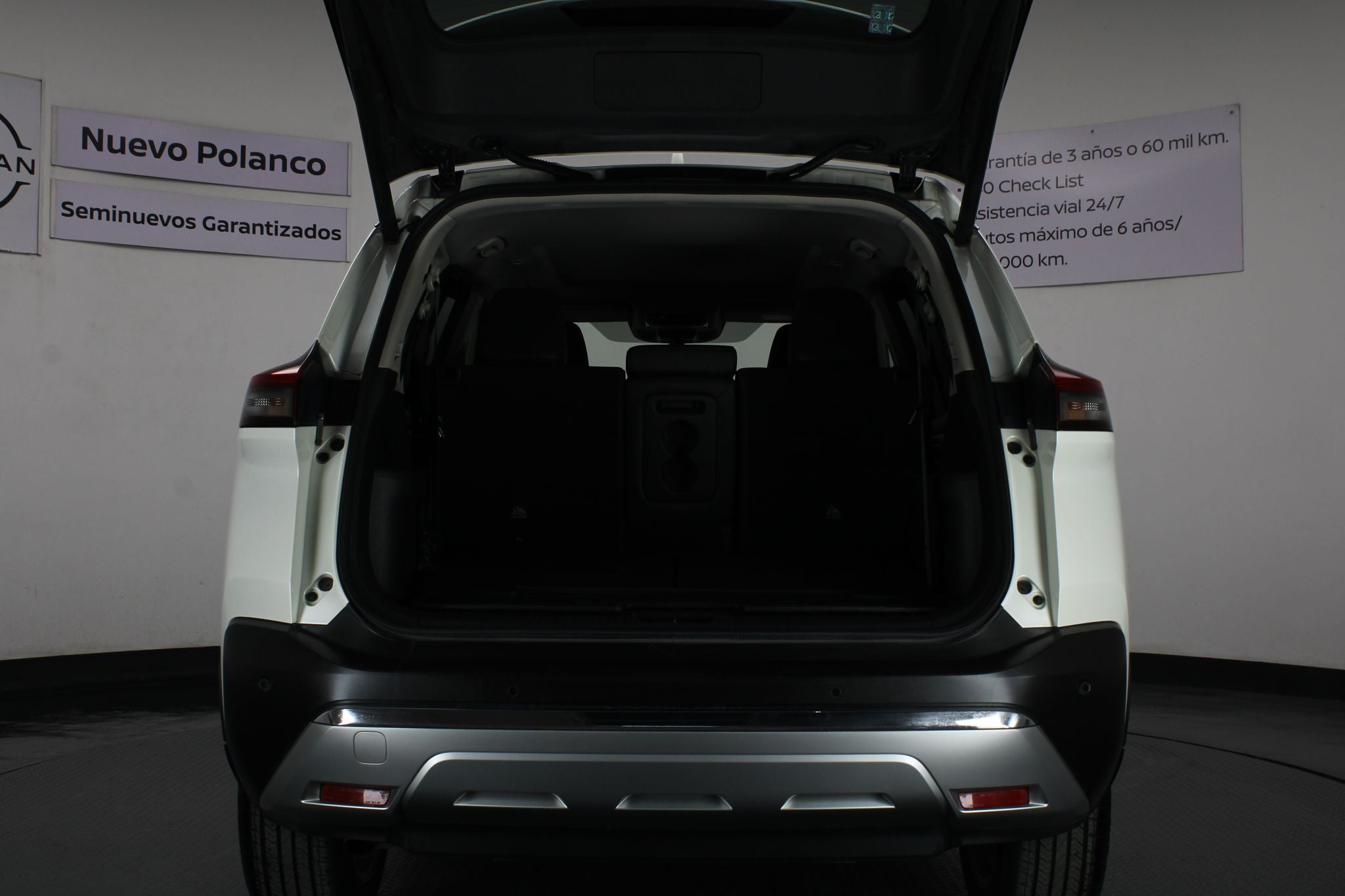 2023 Nissan X-Trail 2.5 Platinum 3 Filas At