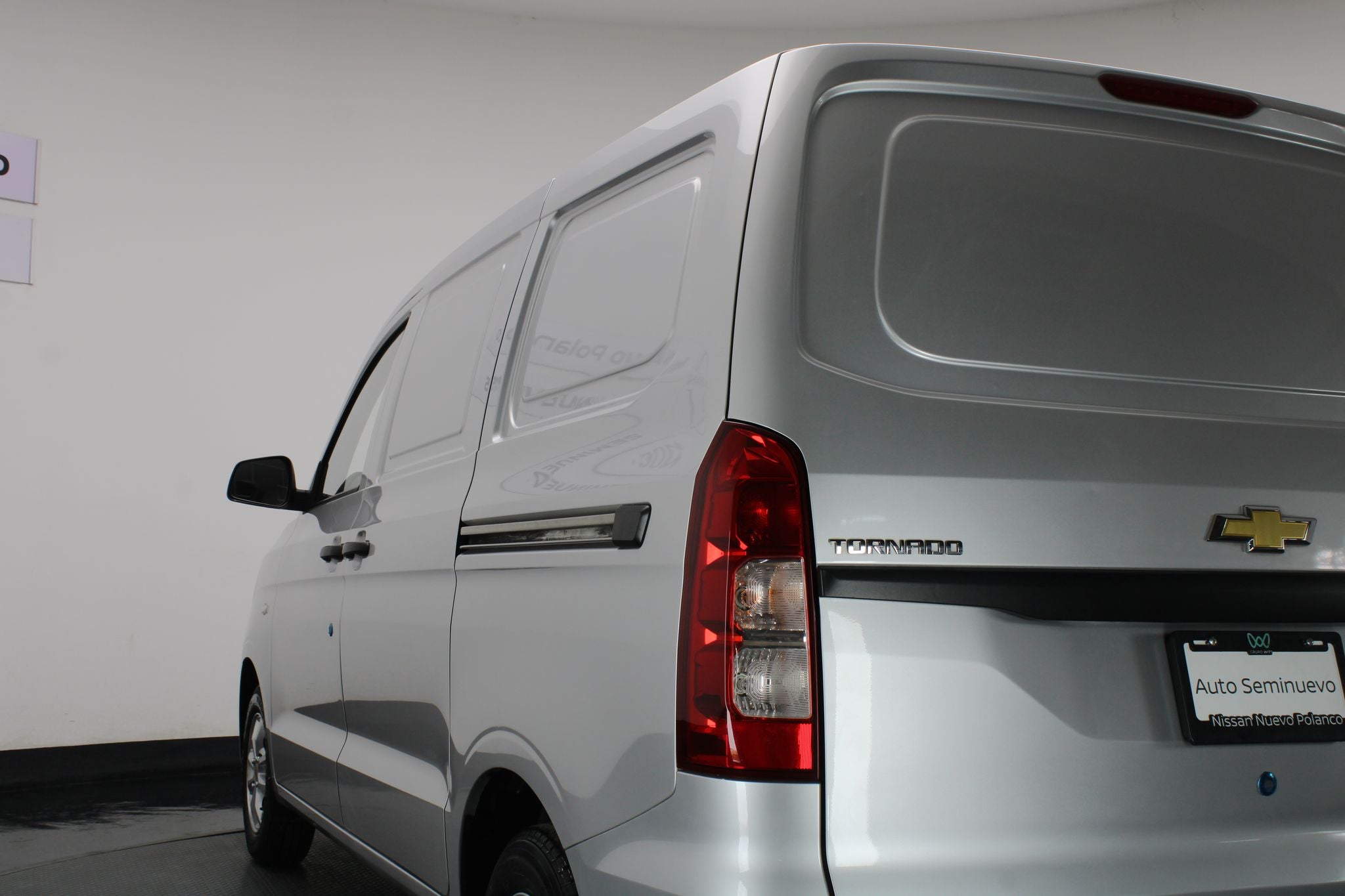 2024 Chevrolet Tornado 1.5 Van Cargo Ls Mt