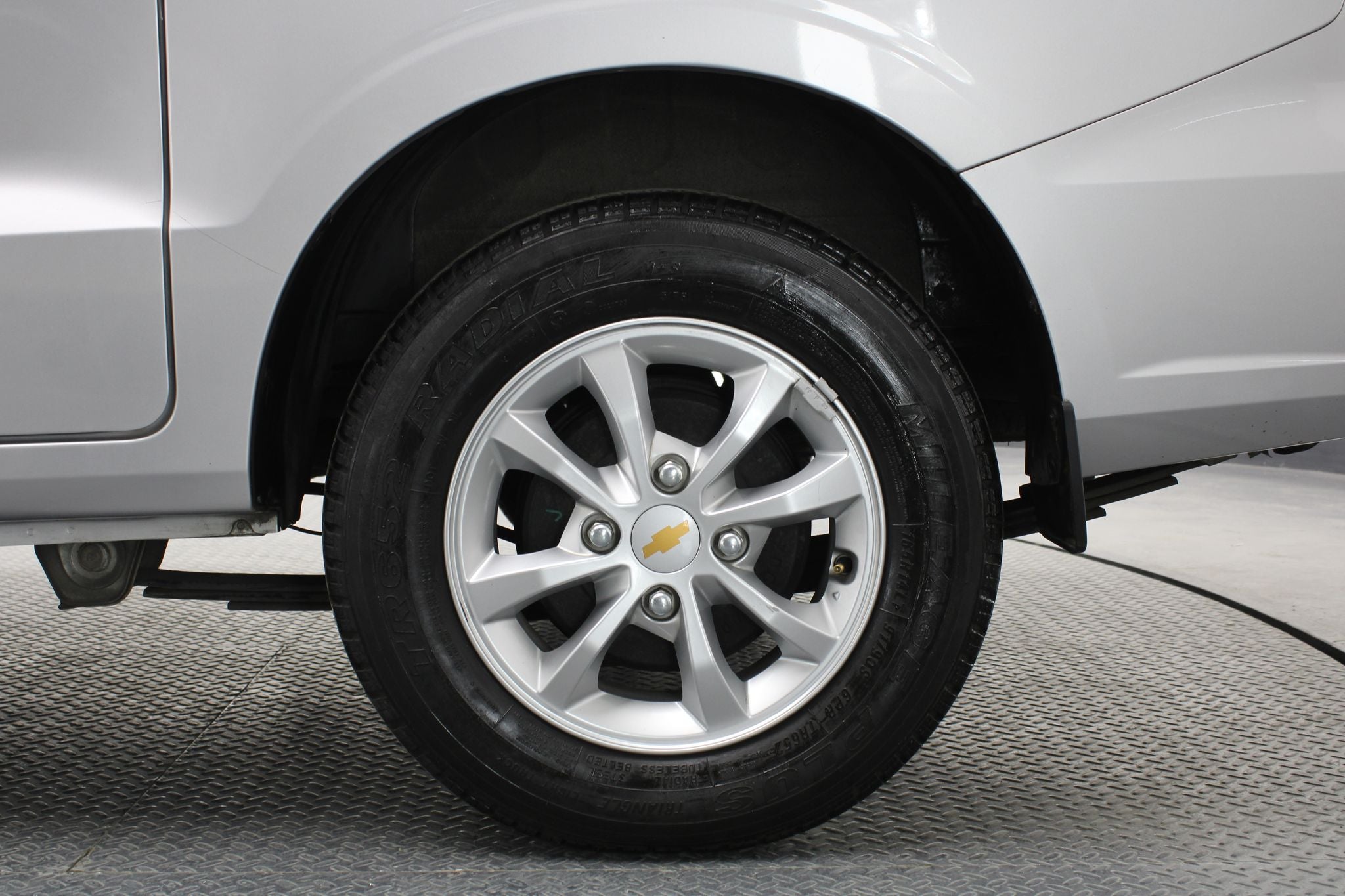 2024 Chevrolet Tornado 1.5 Van Cargo Ls Mt